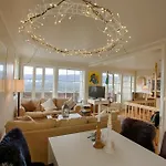Charming Getaway ,near Trails And Hiking Paths Apartment