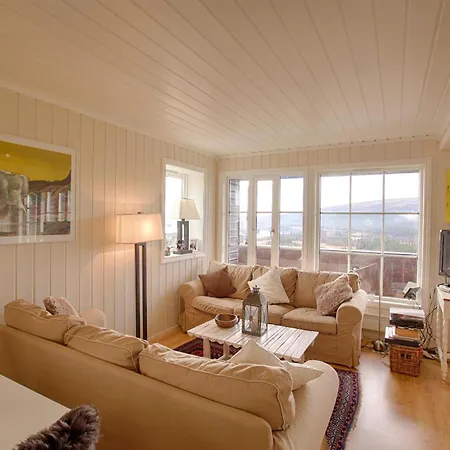Apartment Charming Getaway ,near Trails And Hiking Paths Beitostolen