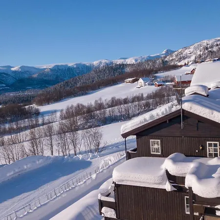 Charming Getaway ,near Trails And Hiking Paths Apartment